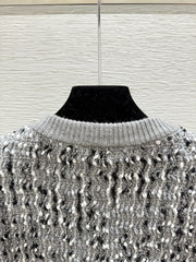 Contrast beaded crew neck knitted long-sleeved cardigan