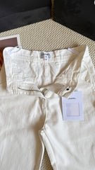 Versatile, minimalist casual jeans