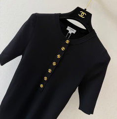 Chanel/partial-button-front top