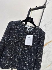 Chanel/Frayed-Edge Tweed Jacket
