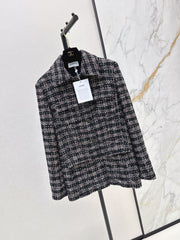 Chanel/Mid-length tweed jacket