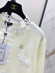Chanel / 26 Early Autumn New Long-Sleeve Knit Cardigan