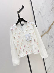 Chanel / 26 Early Autumn Latest Hollow-Out Short Knit Cardigan