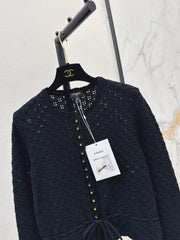 Chanel / 26 Early Autumn Latest Hollow-Out Cropped Knit Cardigan