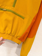 Half-zip pullover windbreaker