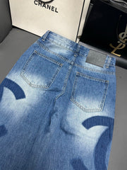 Straight-leg jeans with a "shadow logo" design