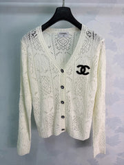 Chanel / 26 Early Autumn New V-neck Knitted Long Sleeve Cardigan