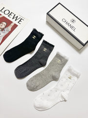 CHANEL 26S CREW SOCKS 400454 (1 BOX)