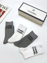 CHANEL 26S CREW SOCKS 403667 (1 BOX)