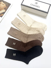 CHANEL 26S CREW SOCKS 407181 (1 BOX)