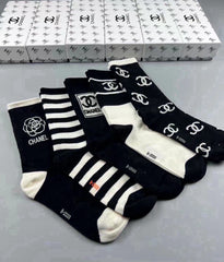 CHANEL 26S CREW SOCKS 410322 (1 BOX)