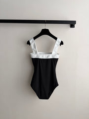 26SS NEW Black and White Color Block One-Piece Strap Swimsuit