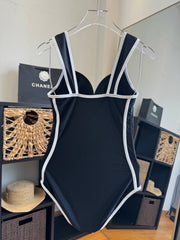 26SS NEW One-Piece Swimsuit with Underwire 👙
