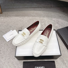 26FW New Pleated Flat Mules – Vintage-Style Flats