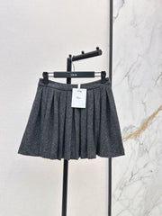 26FW New Elegant & Sophisticated Midi Skirt 🖤