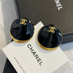🔥HOT🔥26FW New Coco Beach Enamel Shell Double-C Stud Earrings