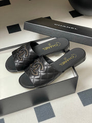 Diamond-patterned flip-flops