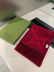 Double-sided cashmere jacquard scarf