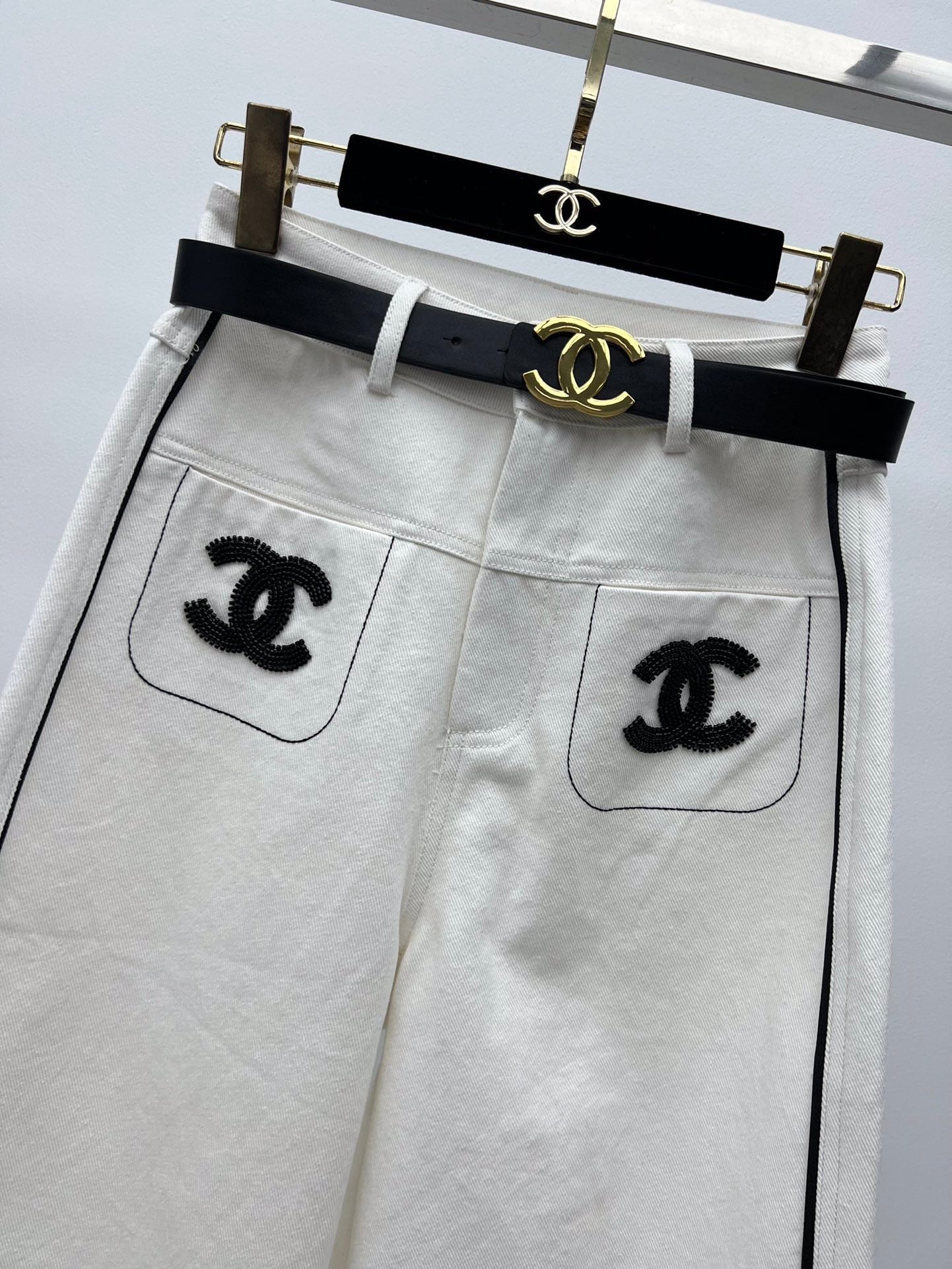 Embroidered logo wide-leg pants