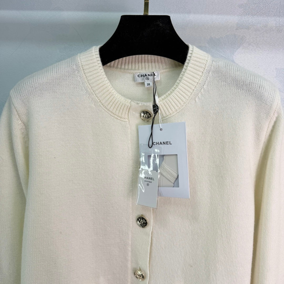 Cashmere Knit Cardigan