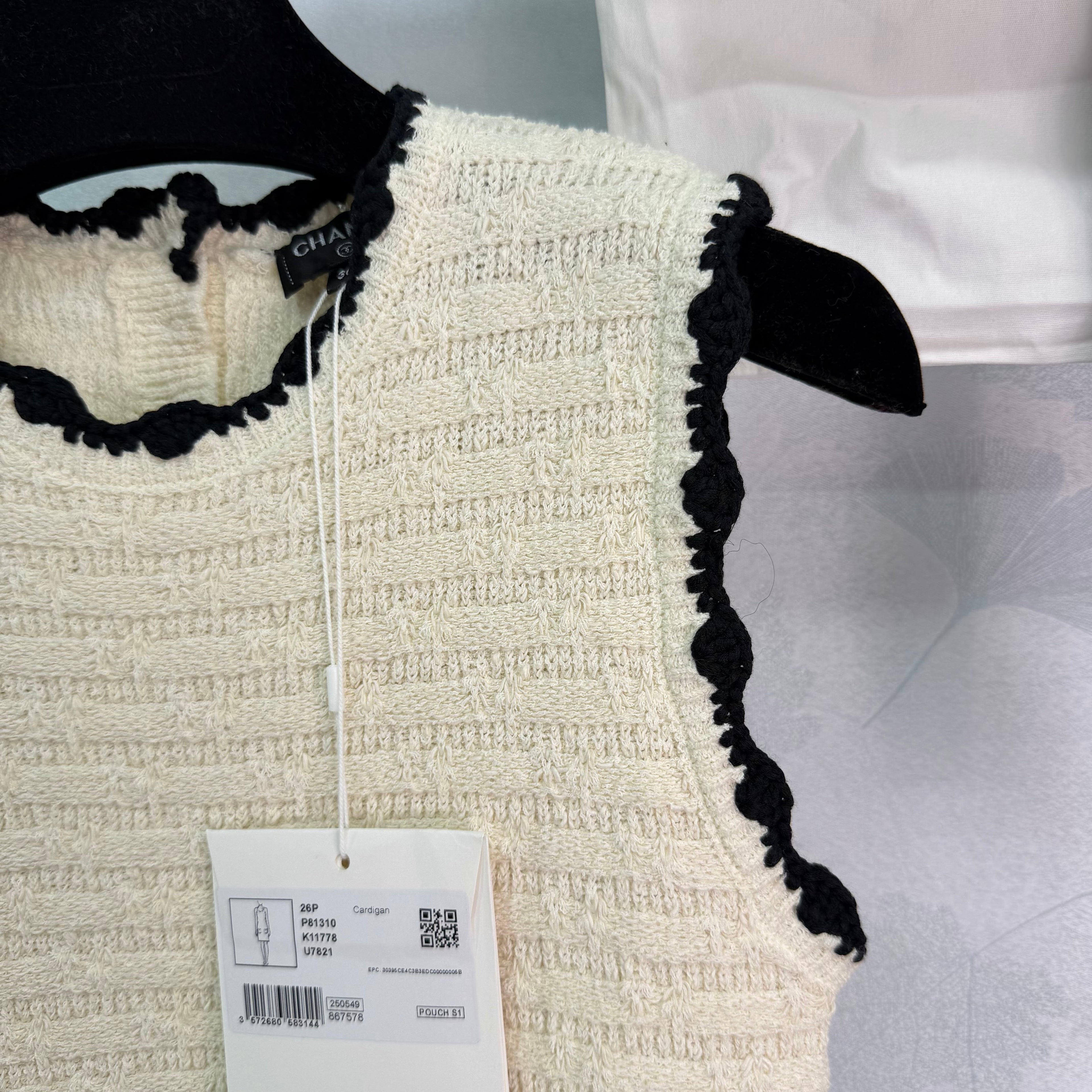 Color-blocked woven round neck knit vest dress