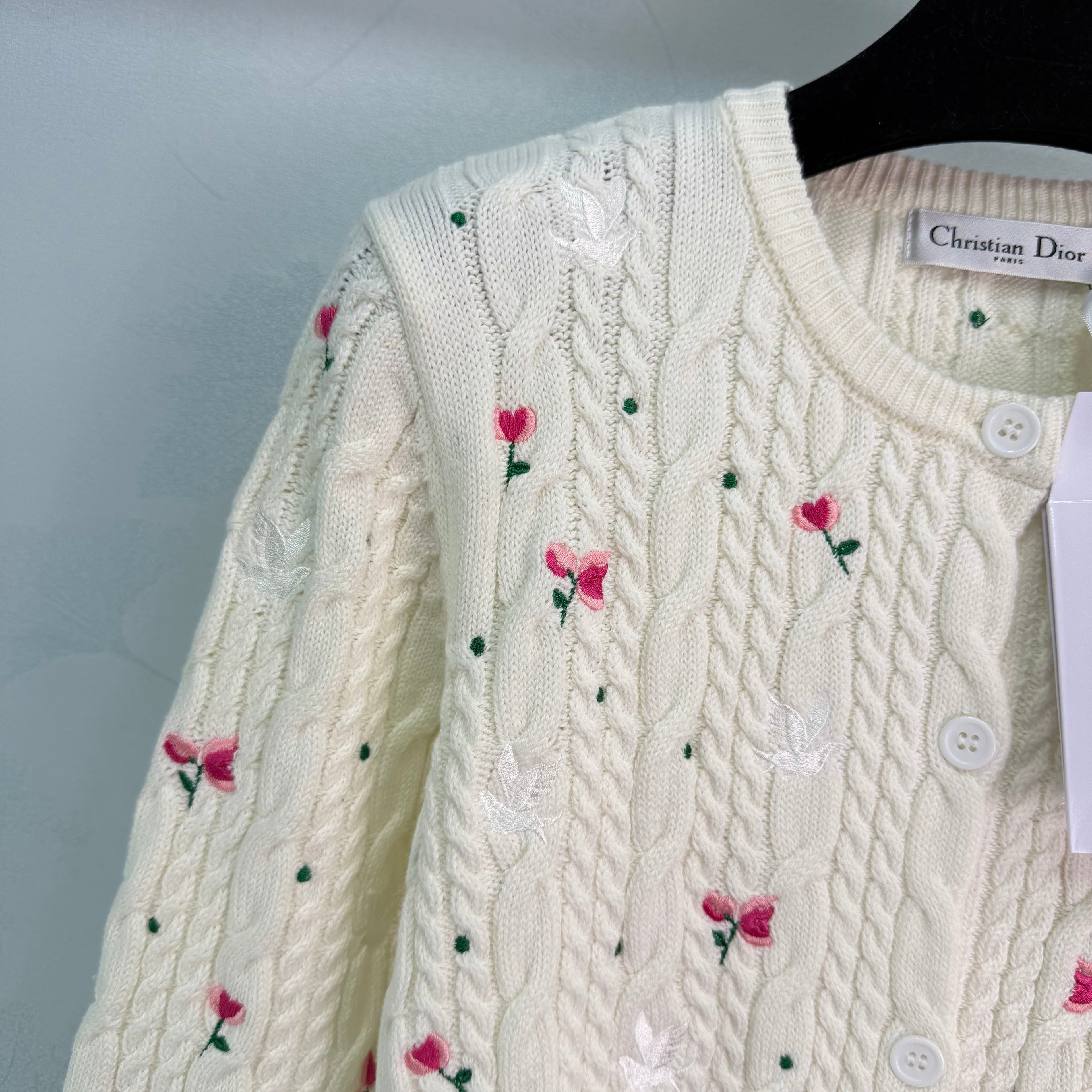 Cable-knit cardigan