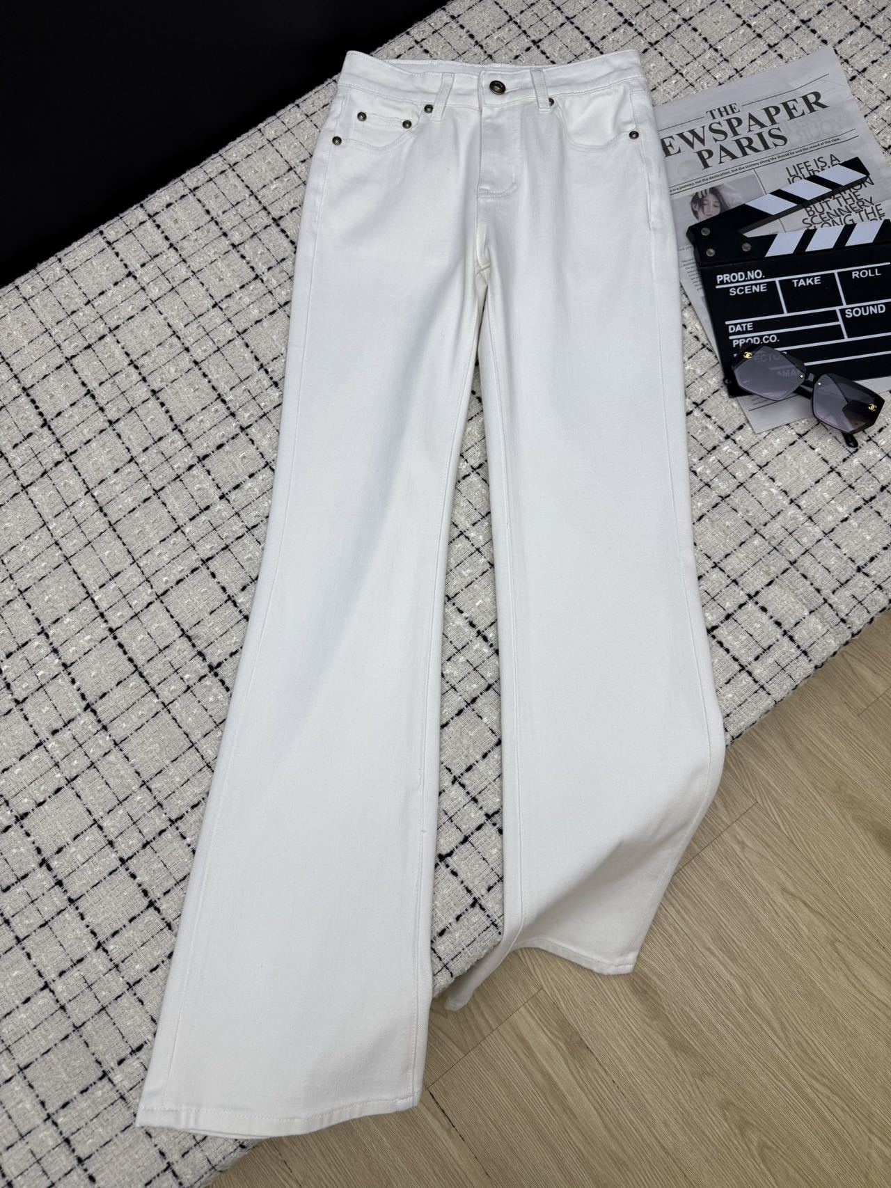Embroidered mesh flared pants with back pockets