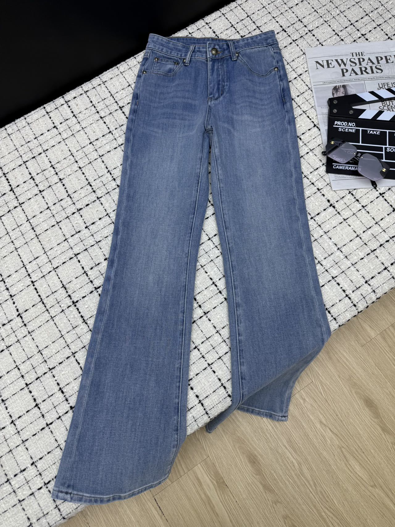 Embroidered mesh flared pants with back pockets