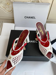 Pointed-toe peep-toe chunky-heeled sandals