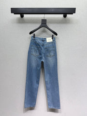 Straight-leg jeans