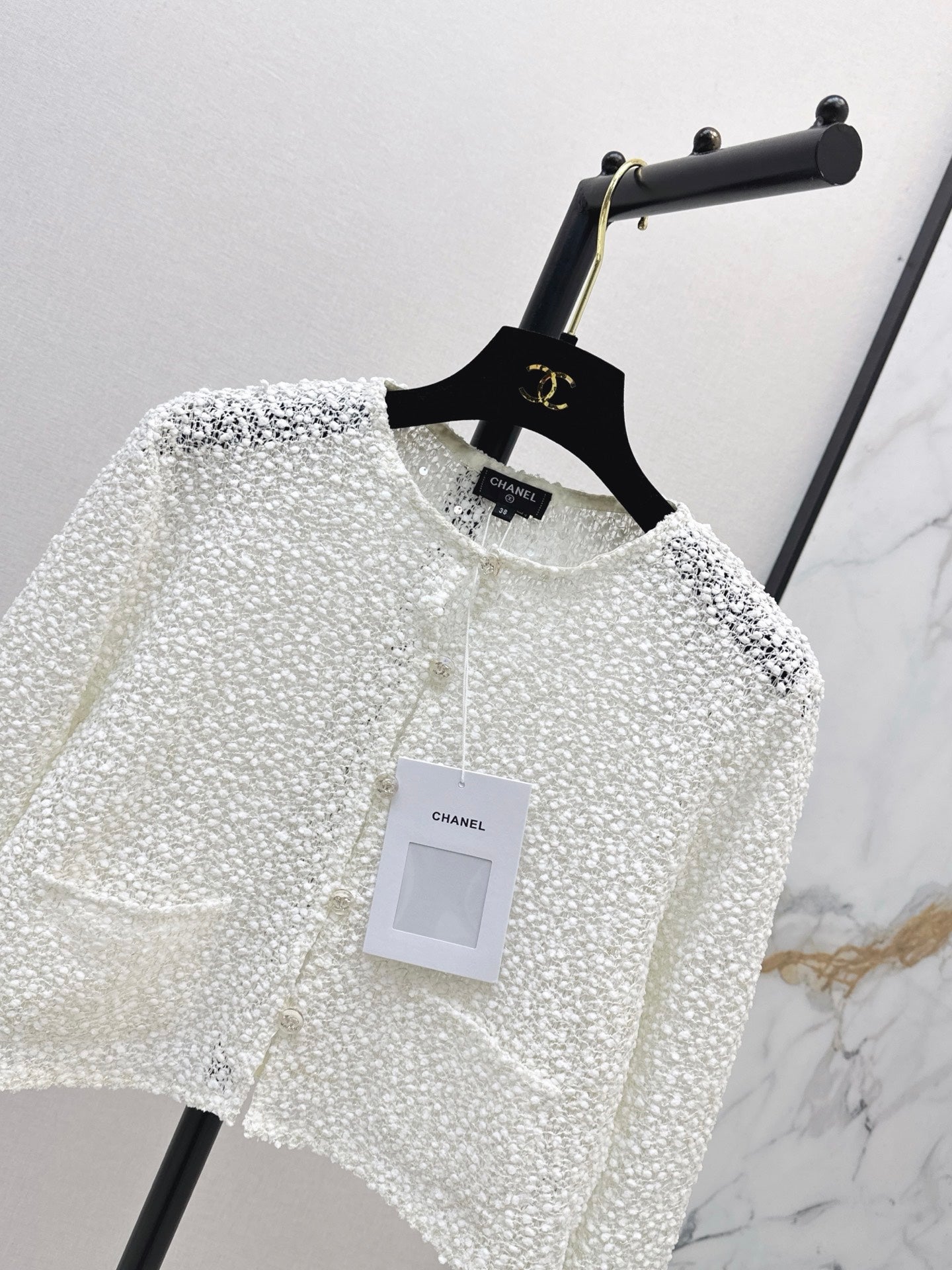 Chanel/White Sequined Cropped Jacket