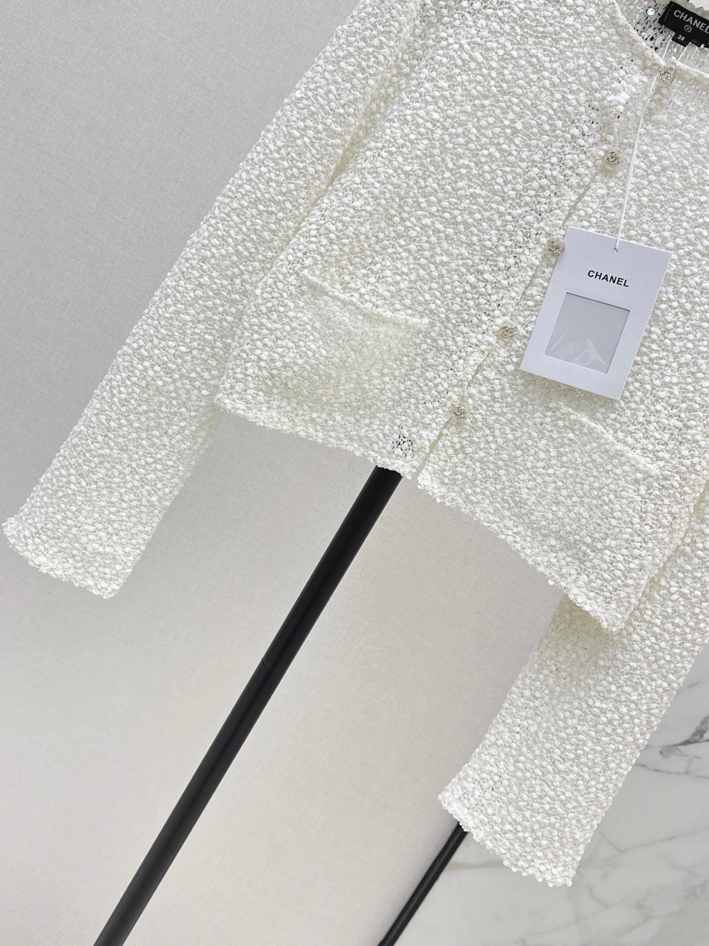 Chanel/White Sequined Cropped Jacket