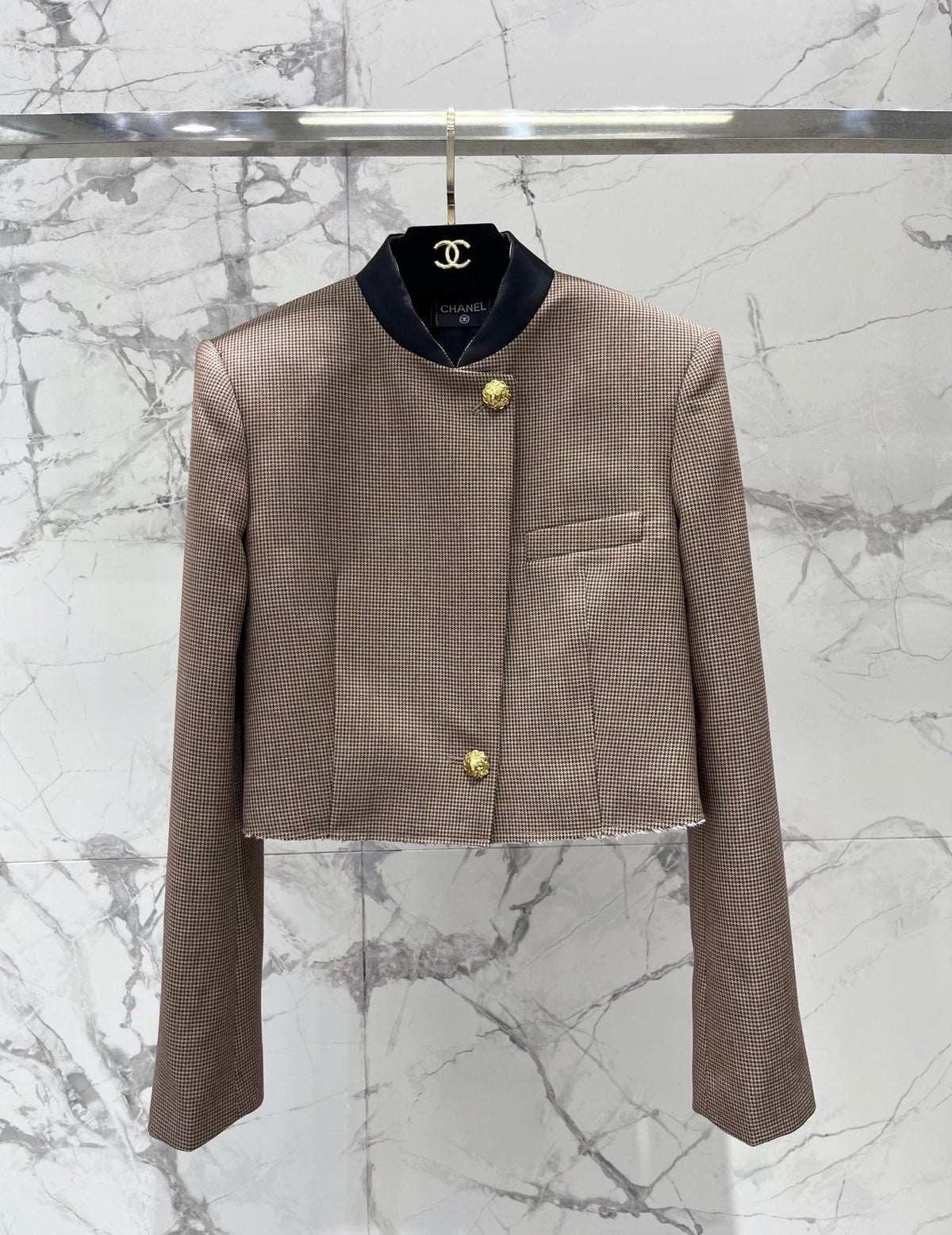 Chanel/Beige Half-Zip Knit Top