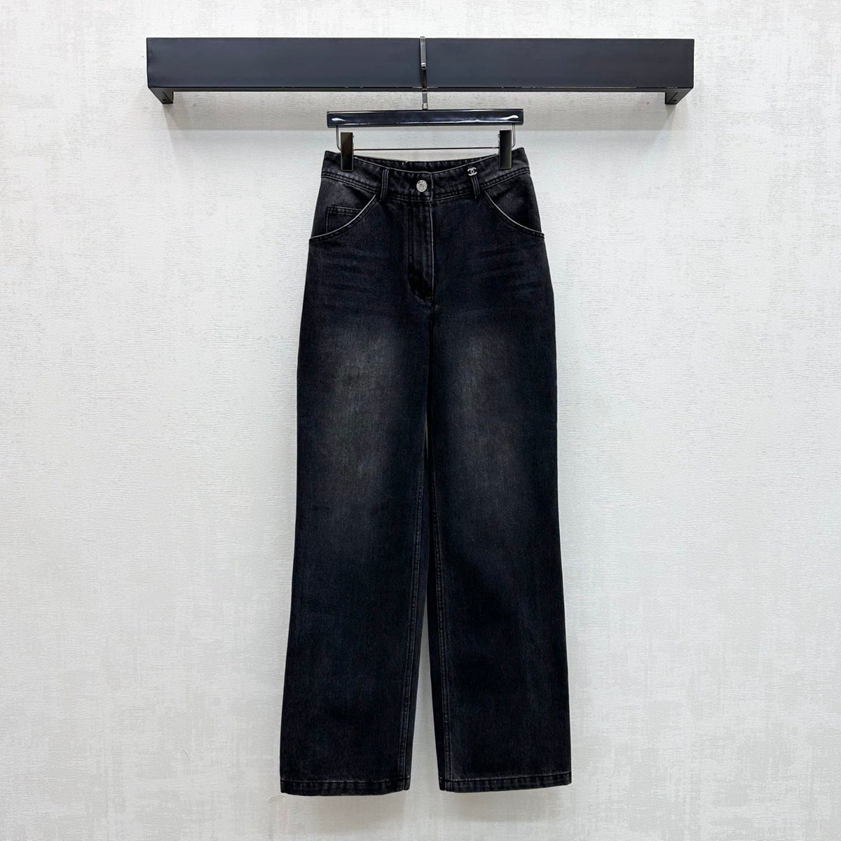 Chanel/Embroidered Straight-Leg Denim Trousers