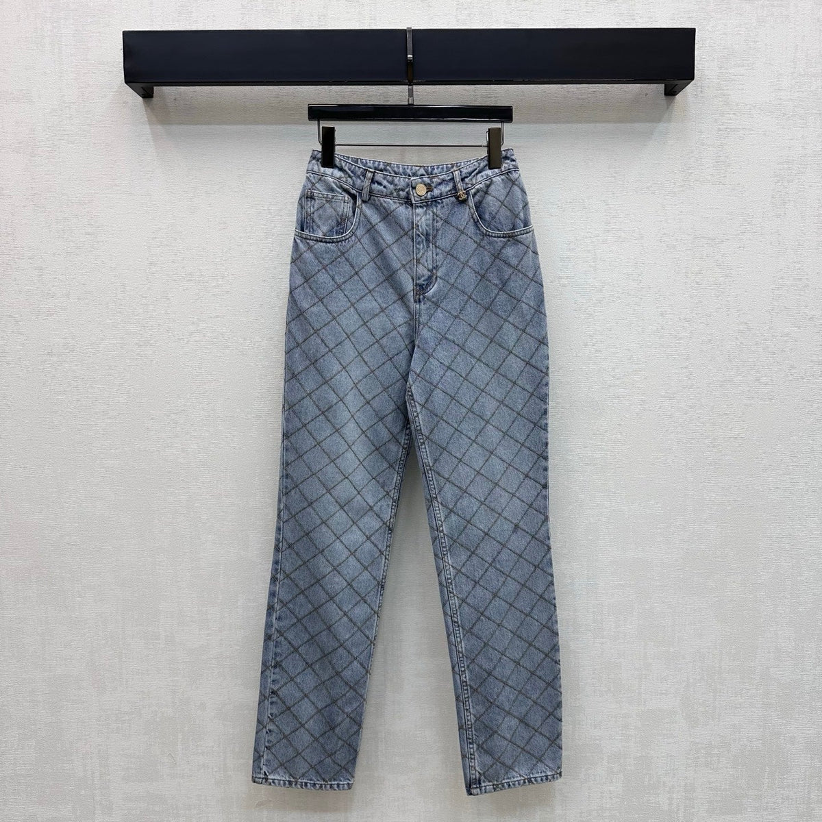 Chanel/Quilted Denim Trousers with Chain Detail