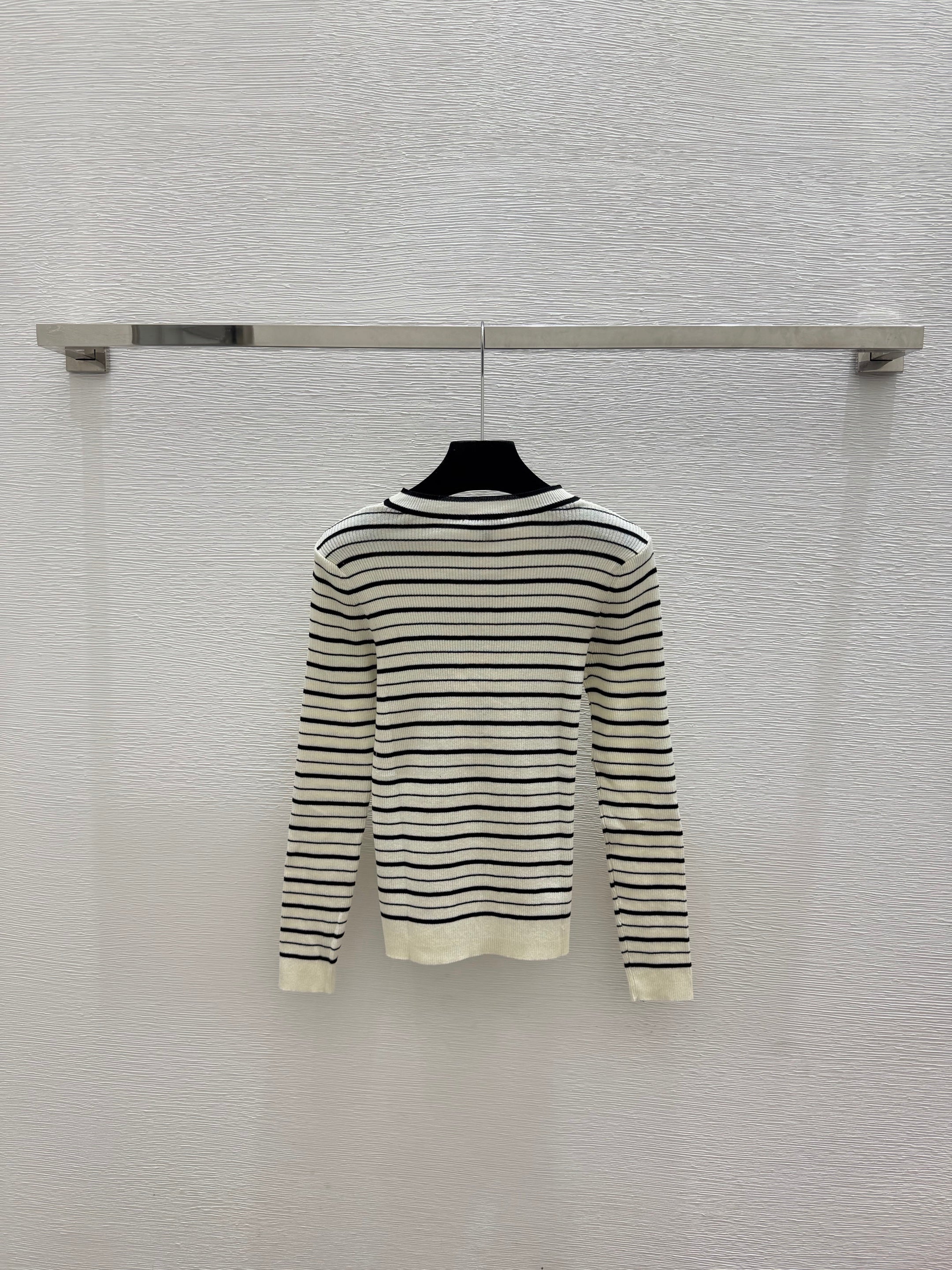 Chanel/Long-sleeve color-block striped knit top