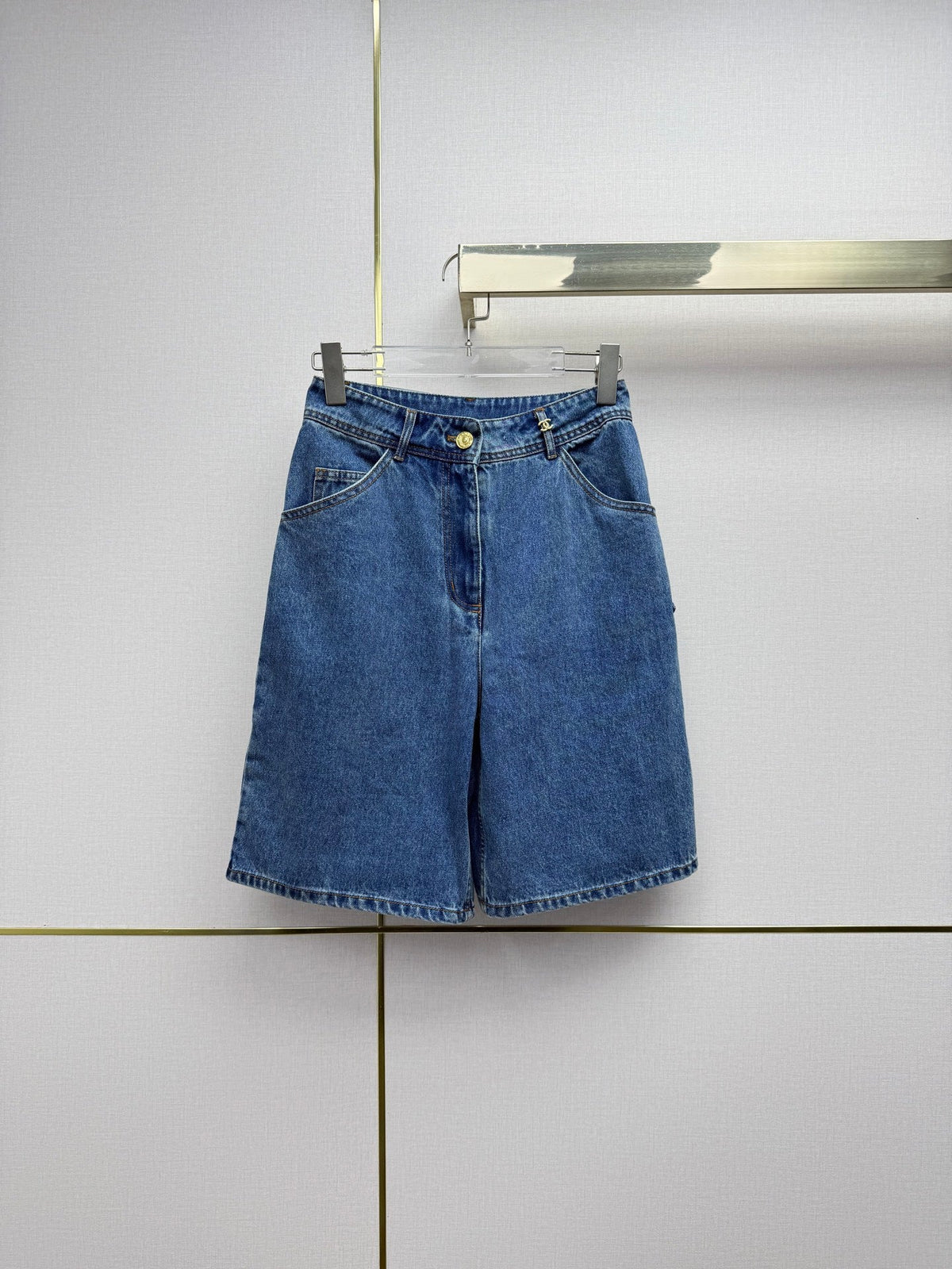 Chanel/Embroidered Straight-Leg Denim Trousers