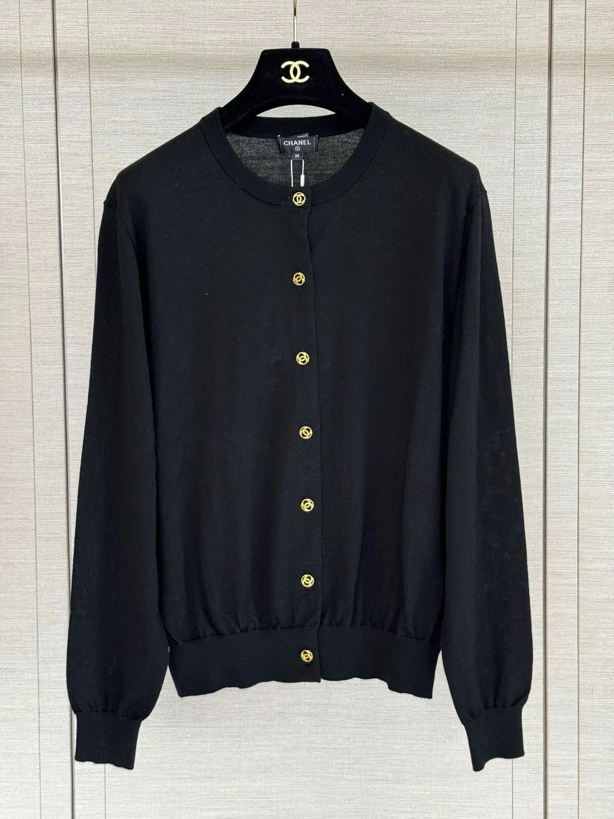Cashmere knit cardigan