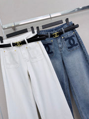 Wide-leg jeans with pockets