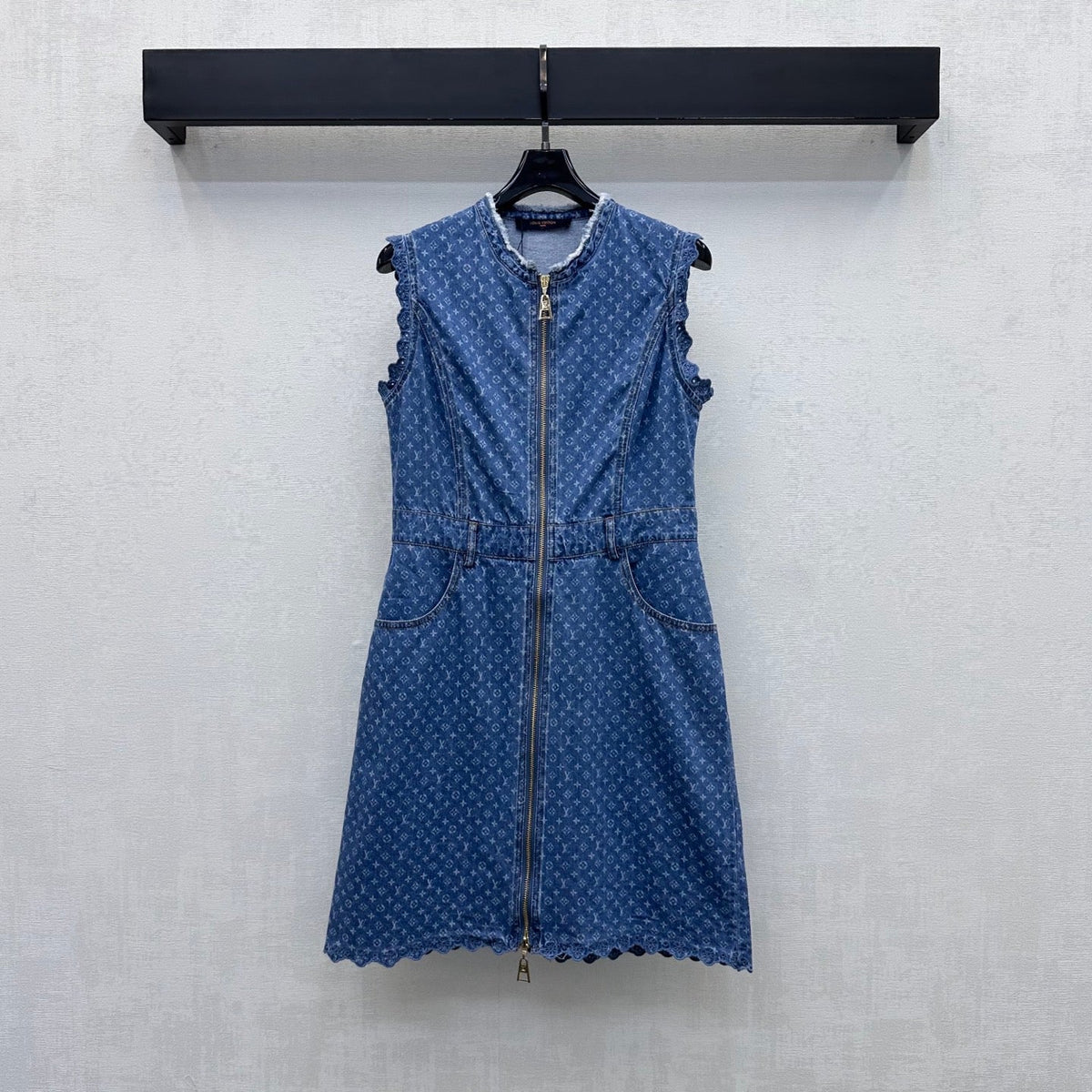 Louis Vuitton / 26 New Denim Vest Dress