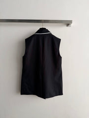 Chanel / 26 New Vest and Pleated Skirt Set