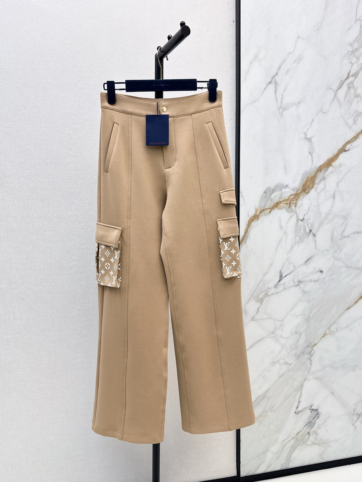 Louis Vuitton / 26 Early Autumn New Long Pants