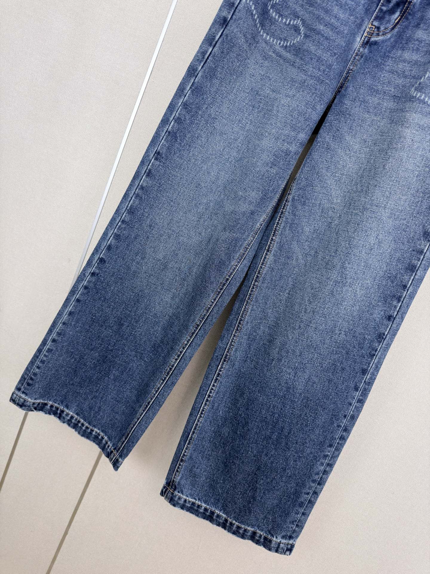 Logo Wide-Leg Denim Pants