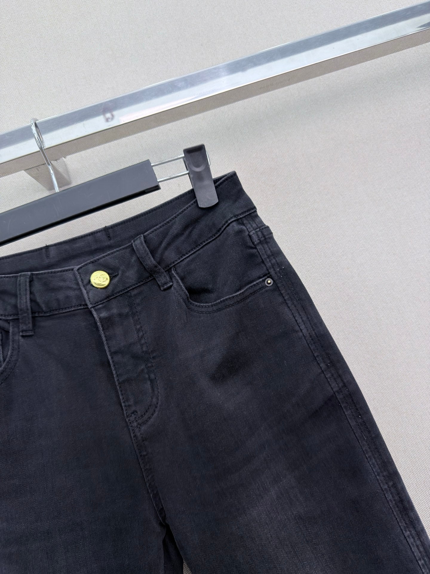 Cropped jeans