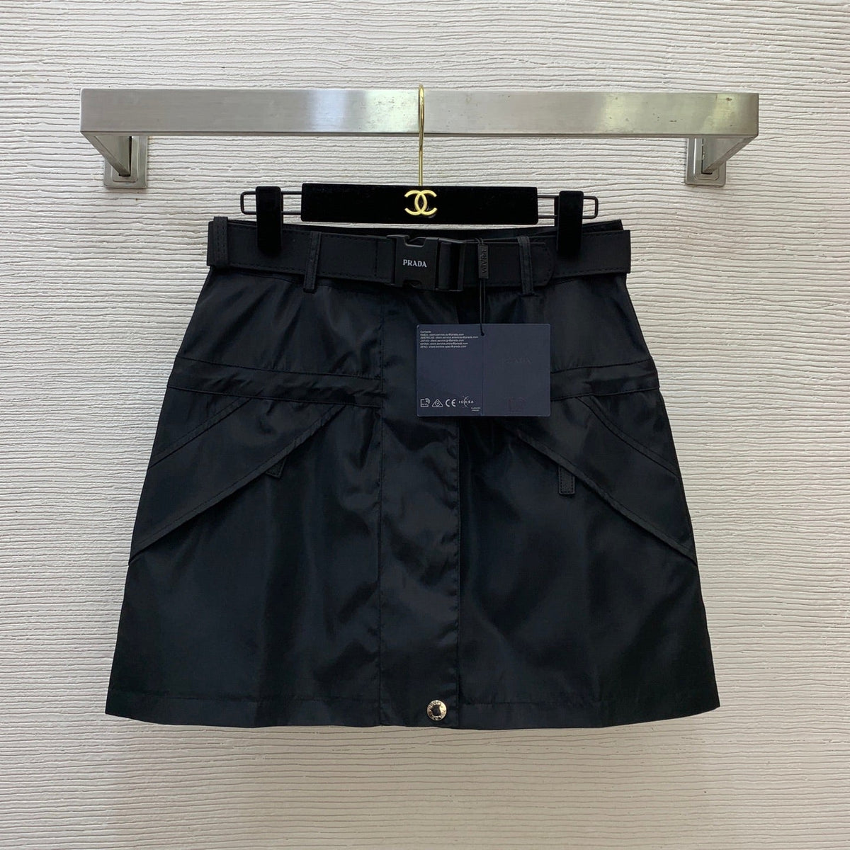 Prada/26 New Half-Length Skirt
