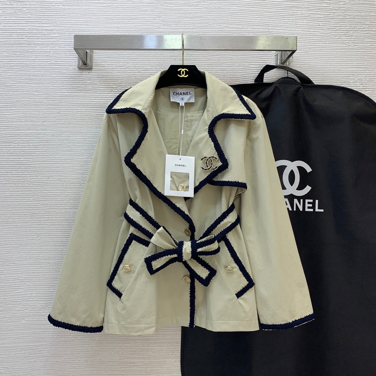Chanel / 26 New Fashion Trench Coat