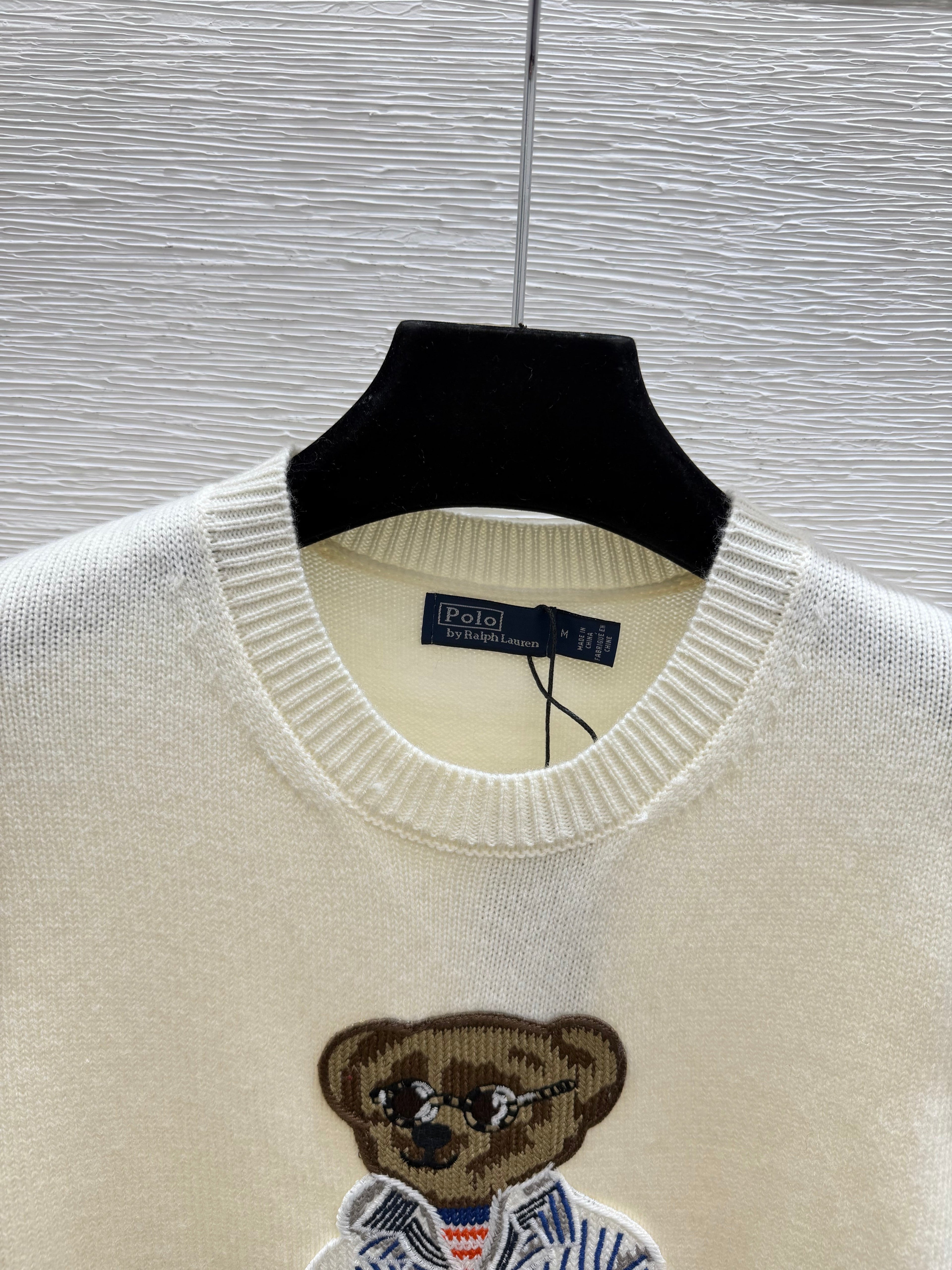Ralph Lauren / 26 New Bear Embroidered Crew Neck Knit Sweater