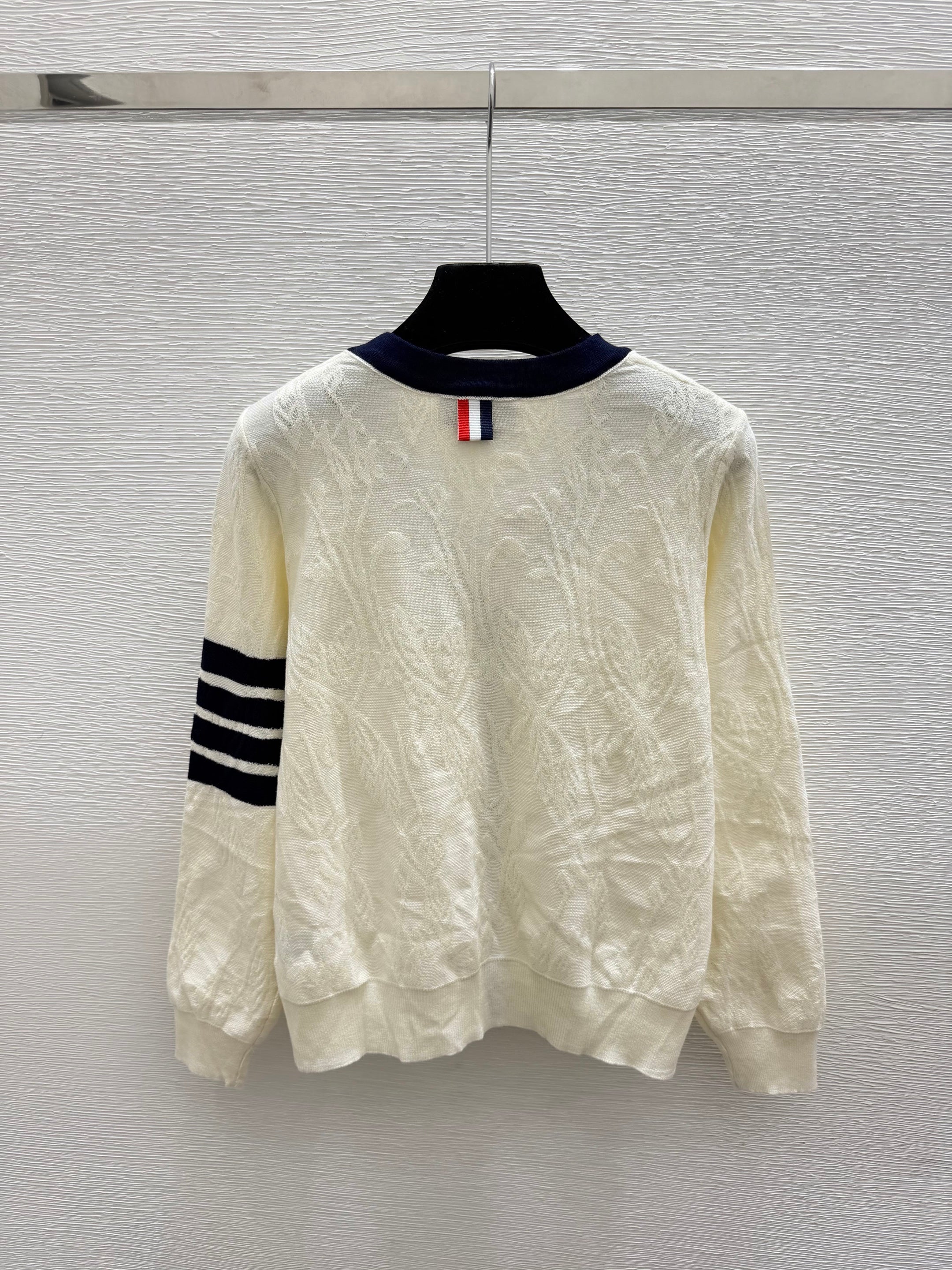 Thom Browne/26 New Puppy Embroidered Four-Bar V-Neck Cable Knit Cardigan