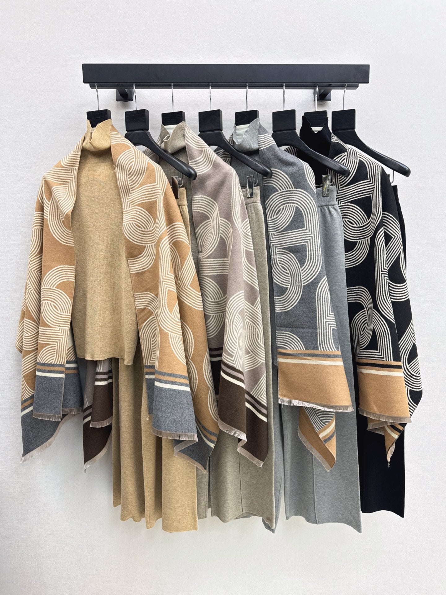 Hermès / 26 Early Autumn New Knit Set