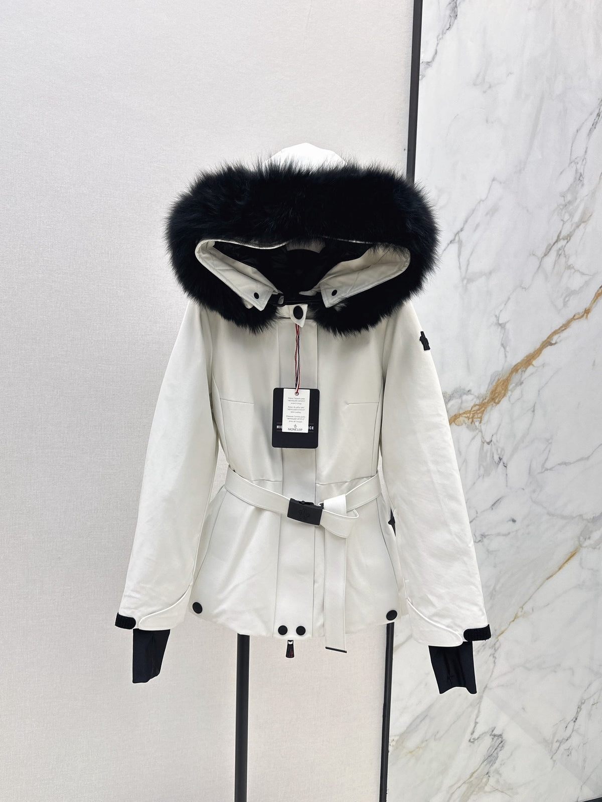 Moncler/26 Fall/Winter Latest Short Waist-Style Down Jacket